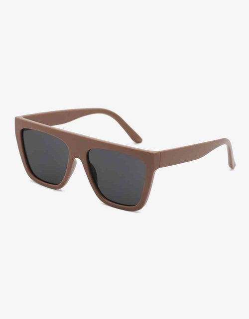 Load image into Gallery viewer, UV400 Polycarbonate Wayfarer Sunglasses
