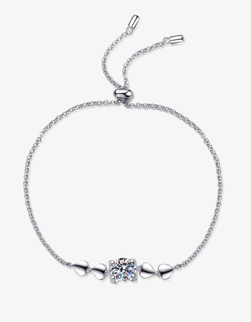 Load image into Gallery viewer, 1 Carat Moissanite Heart Bracelet
