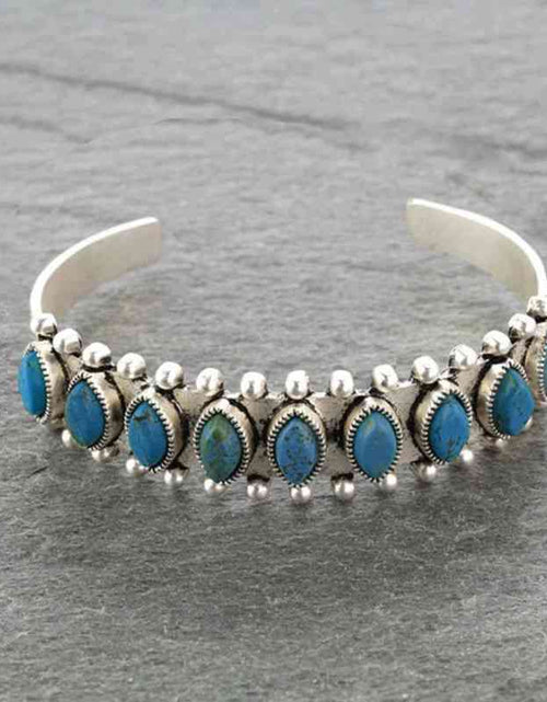 Load image into Gallery viewer, Turquoise Open Bracelet
