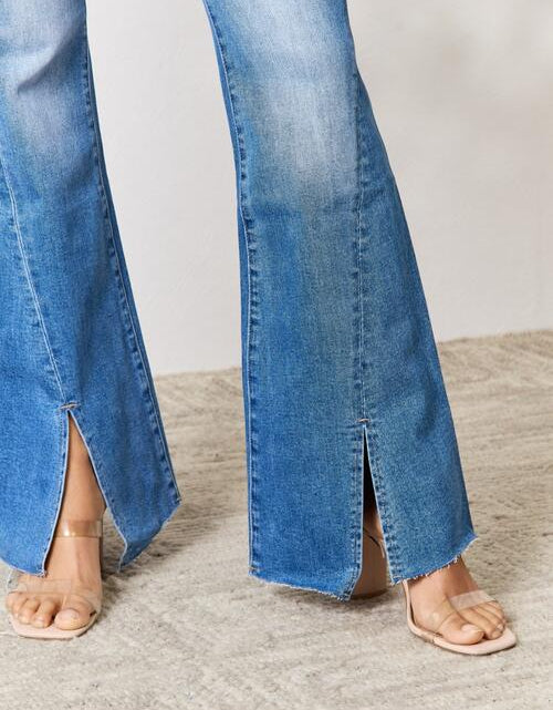 Load image into Gallery viewer, BAYEAS Slit Flare Jeans
