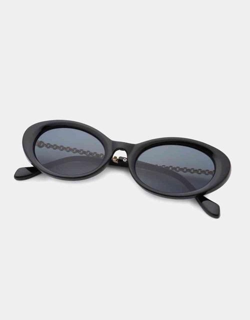 Load image into Gallery viewer, Polycarbonate Frame Cat-Eye Sunglasses
