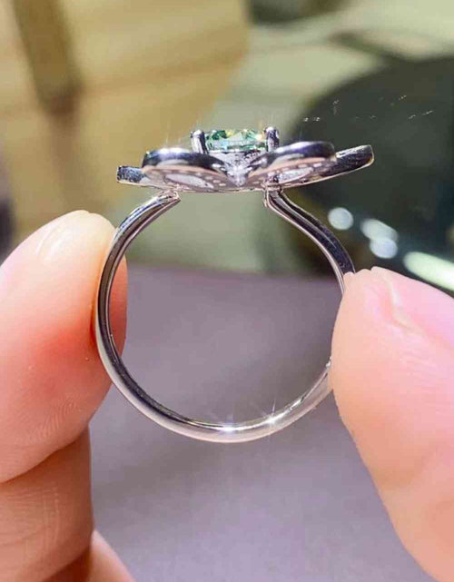 Load image into Gallery viewer, 1 Carat Moissanite Flower Shape Open Ring
