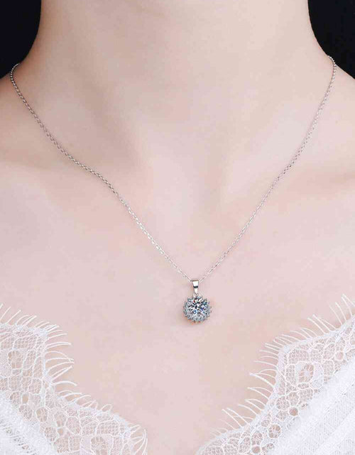 Load image into Gallery viewer, 925 Sterling Silver Moissanite Pendant Necklace
