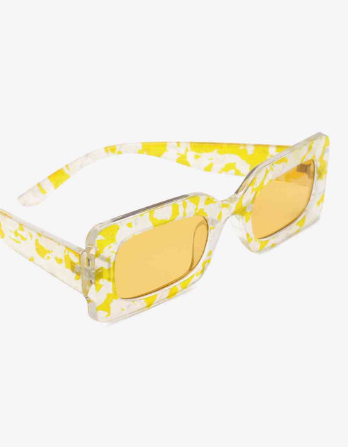 Load image into Gallery viewer, Tortoiseshell Rectangle Polycarbonate Sunglasses
