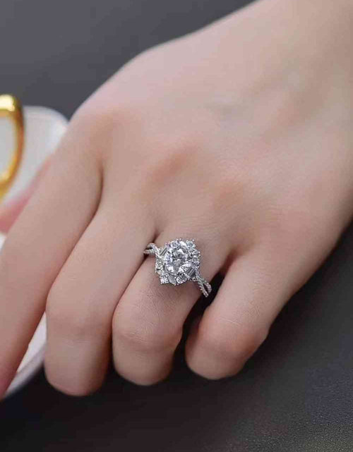 Load image into Gallery viewer, Floral 2 Carat Moissanite Crisscross Ring
