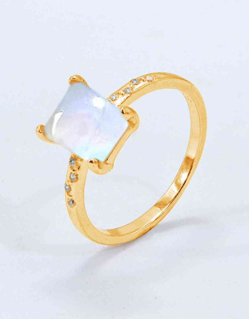 Load image into Gallery viewer, Square Moonstone Ring
