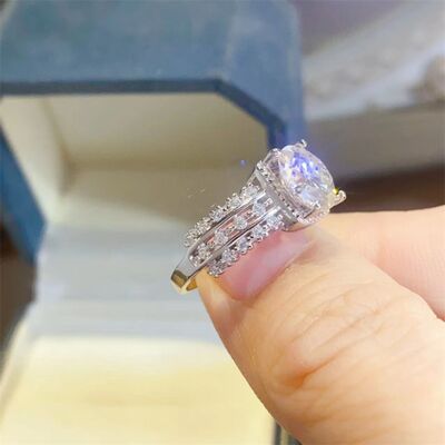 Load image into Gallery viewer, 2 Carat Moissanite 925 Sterling Silver Ring
