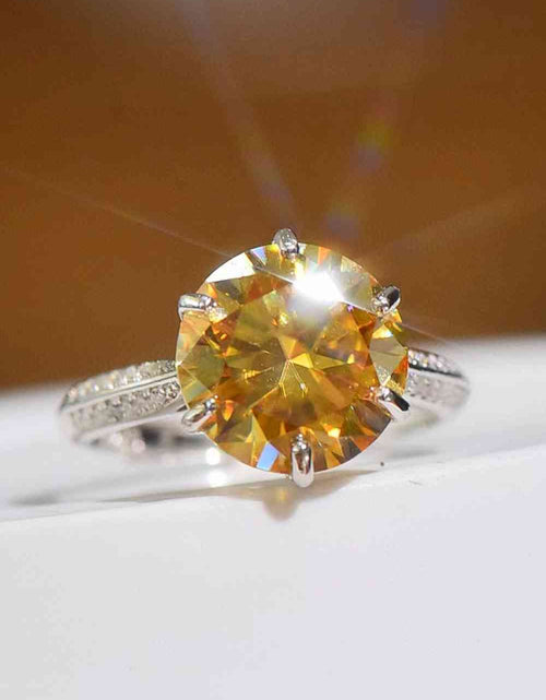 Load image into Gallery viewer, Living Your Life 3 Carat Moissanite 6-Prong Ring
