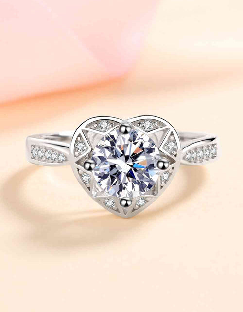 Load image into Gallery viewer, Moissanite Heart Ring
