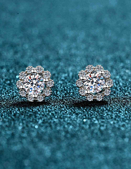 Load image into Gallery viewer, Moissanite Floral-Shaped Stud Earrings
