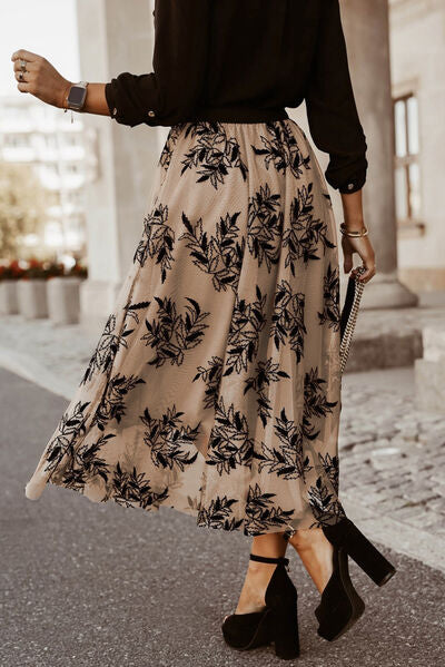 Load image into Gallery viewer, Embroidered High Waist Maxi Skirt
