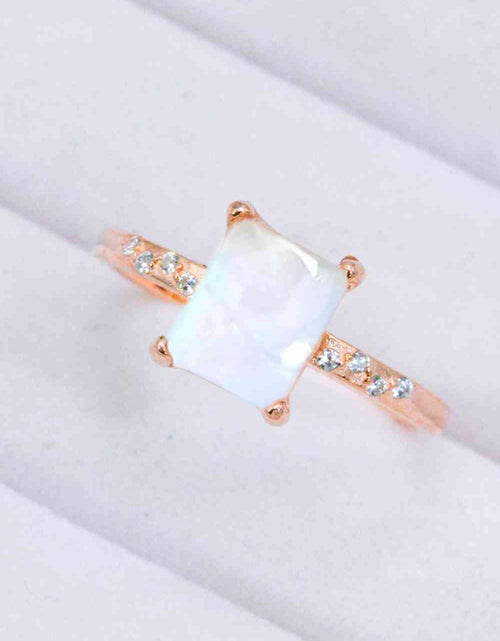 Load image into Gallery viewer, Square Moonstone Ring
