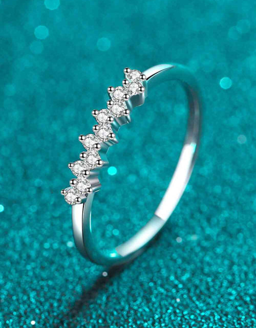 Load image into Gallery viewer, Eye-Catching 925 Sterling Silver Moissanite Ring
