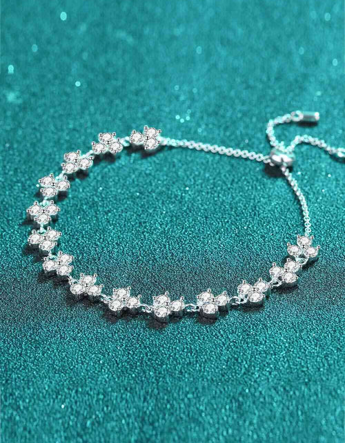 Load image into Gallery viewer, Adjustable Moissanite Bracelet
