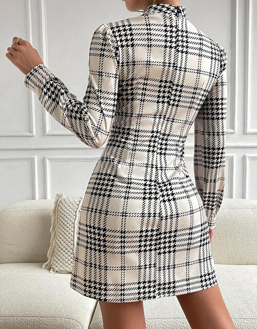 Load image into Gallery viewer, Houndstooth Mock Neck Cinched Mini Dress
