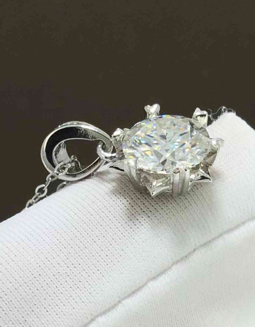 Load image into Gallery viewer, Looking At You 2 Carat Moissanite Pendant Necklace
