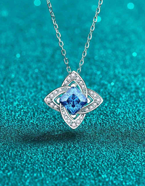 Load image into Gallery viewer, 1 Carat Moissanite Floral Pendant Necklace
