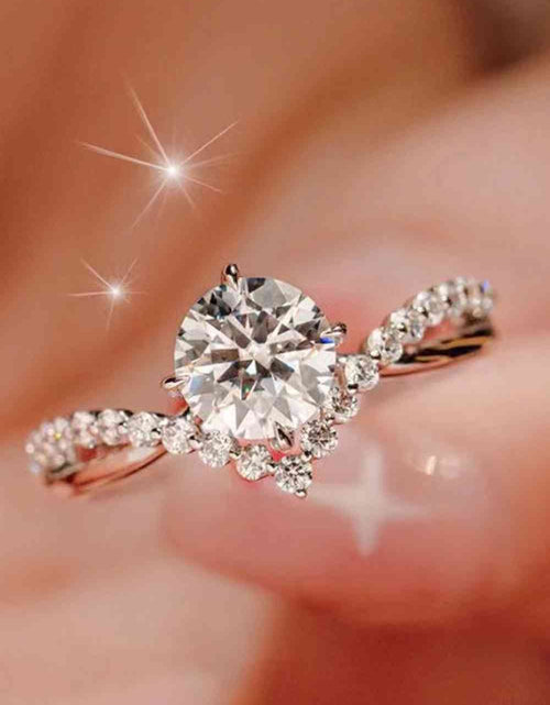 Load image into Gallery viewer, Bold Beauty 1 Carat Moissanite Heart-Shaped Ring
