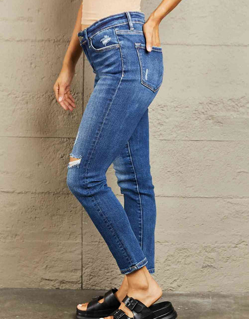 Load image into Gallery viewer, BAYEAS Mid Rise Distressed Slim Jeans
