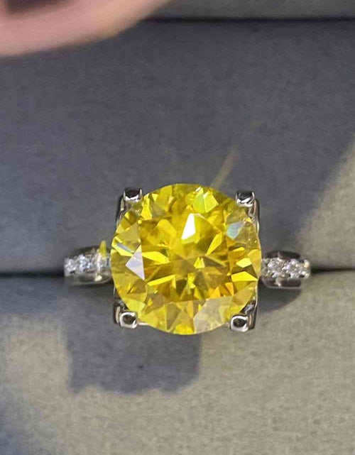 Load image into Gallery viewer, 5 Carat Moissanite 925 Sterling Silver Ring in Banana Yellow
