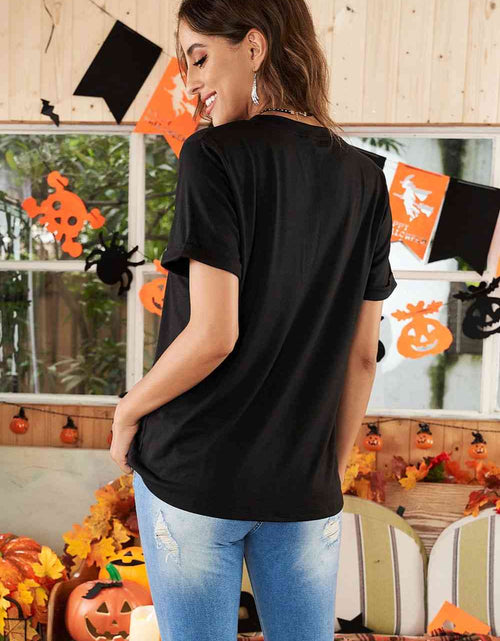 Load image into Gallery viewer, Round Neck Short Sleeve Ghost Graphic T-Shirt
