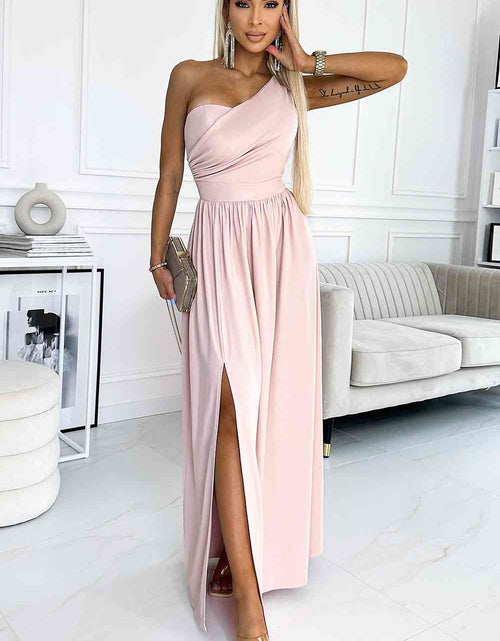 Load image into Gallery viewer, One-Shoulder Slit Maxi Dress
