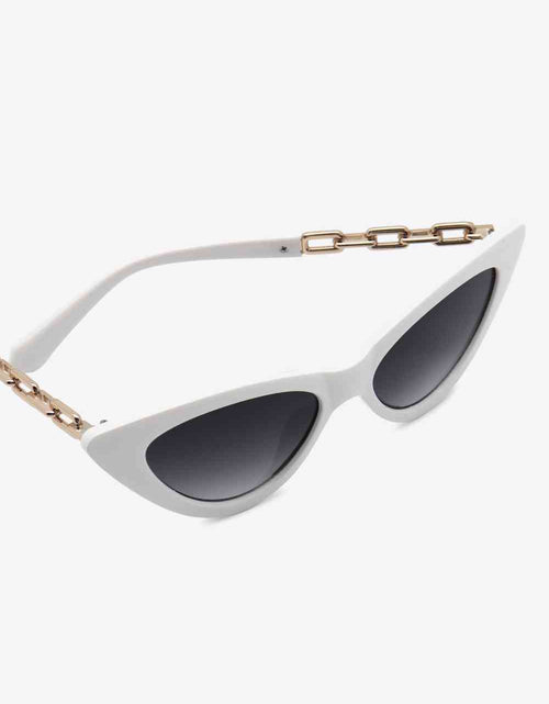 Load image into Gallery viewer, Chain Detail Cat-Eye Sunglasses
