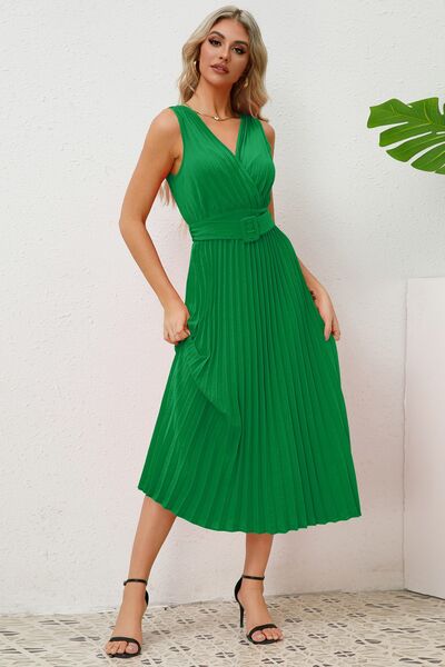 Load image into Gallery viewer, Surplice Sleeveless Midi Pleated Dress
