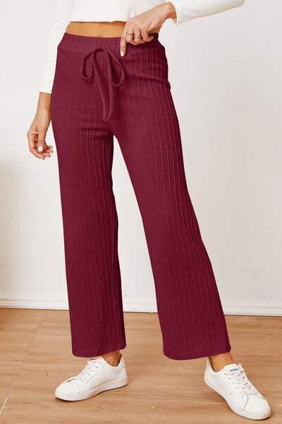 Load image into Gallery viewer, Textured Elastic Waist Straight Pants
