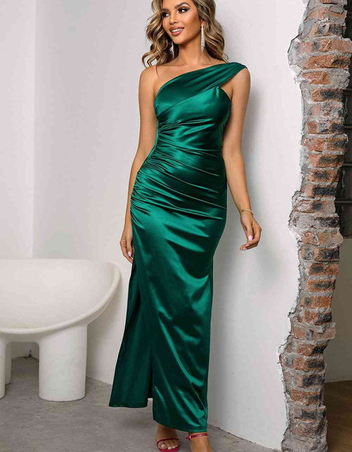 Load image into Gallery viewer, One-Shoulder Ruched Slit Maxi Dress
