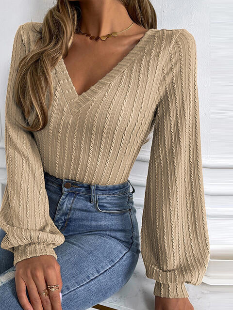 Load image into Gallery viewer, Ribbed V-Neck Lantern Sleeve Top
