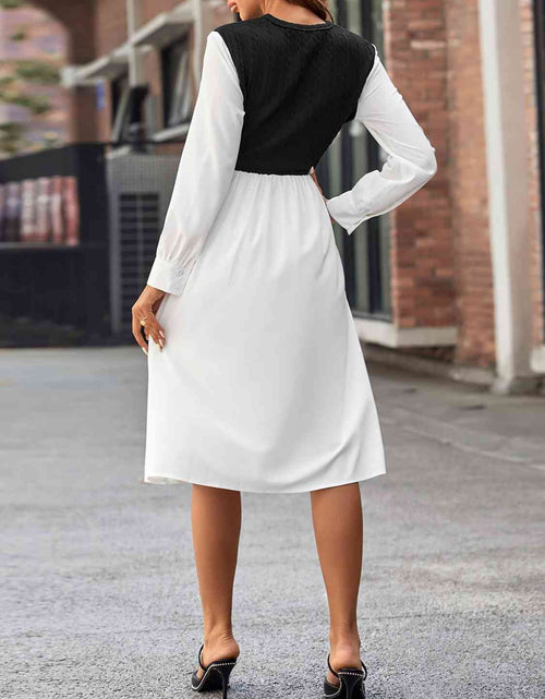 Load image into Gallery viewer, Contrast Round Neck Long Sleeve Dress
