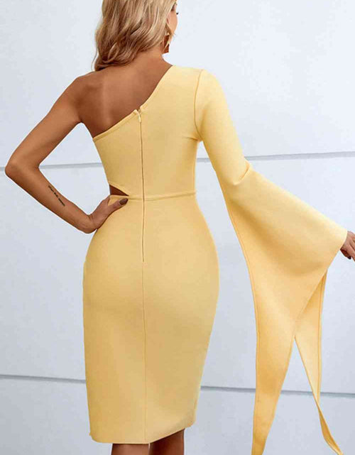 Load image into Gallery viewer, Cutout Split Flare Sleeve One-Shoulder Dress
