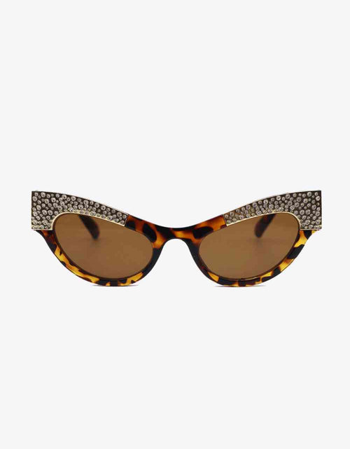 Load image into Gallery viewer, UV400 Rhinestone Trim Cat-Eye Sunglasses
