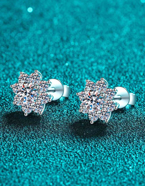 Load image into Gallery viewer, 1 Carat Moissanite 925 Sterling Silver Flower Earrings
