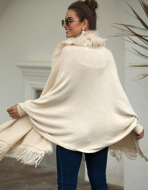 Load image into Gallery viewer, Fringe Open Front Long Sleeve Poncho
