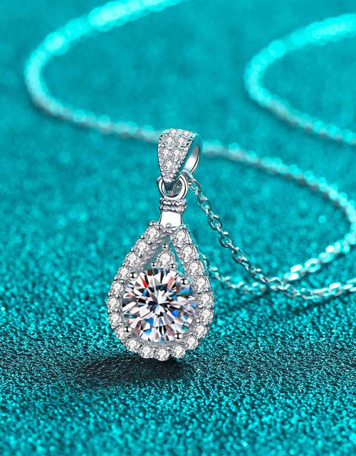 Load image into Gallery viewer, 1 Carat Moissanite Teardrop Pendant Chain Necklace
