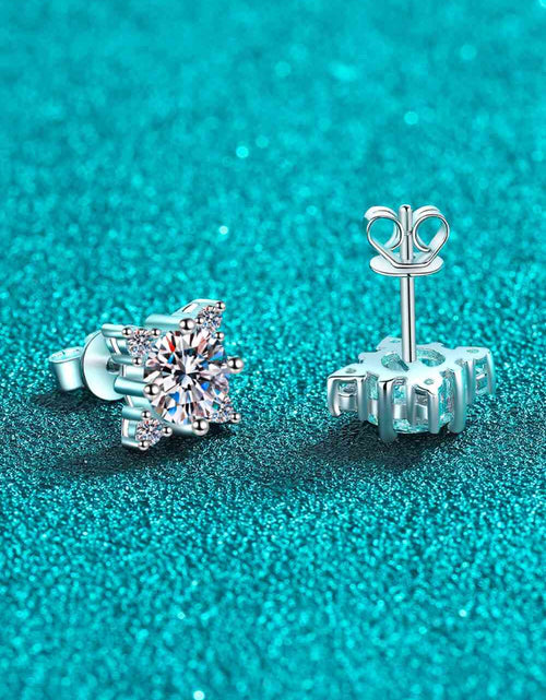 Load image into Gallery viewer, Four Leaf Clover 2 Carat Moissanite Stud Earrings
