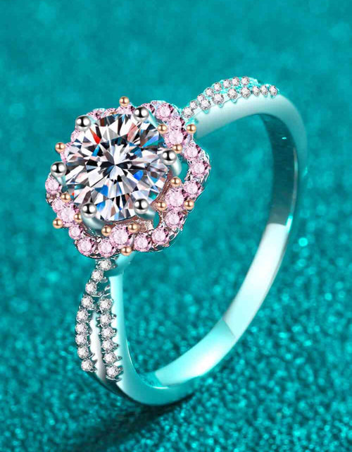 Load image into Gallery viewer, 1 Carat Moissanite Flower-Shaped Crisscross Ring
