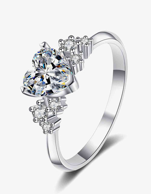 Load image into Gallery viewer, 1 Carat Moissanite Heart Ring
