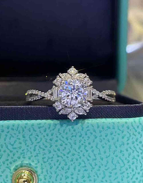 Load image into Gallery viewer, Floral 2 Carat Moissanite Crisscross Ring
