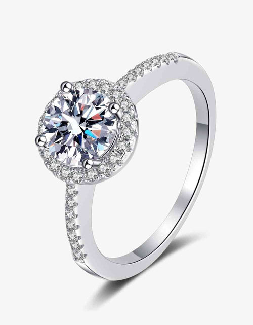 Load image into Gallery viewer, Ready To Flaunt Moissanite Ring
