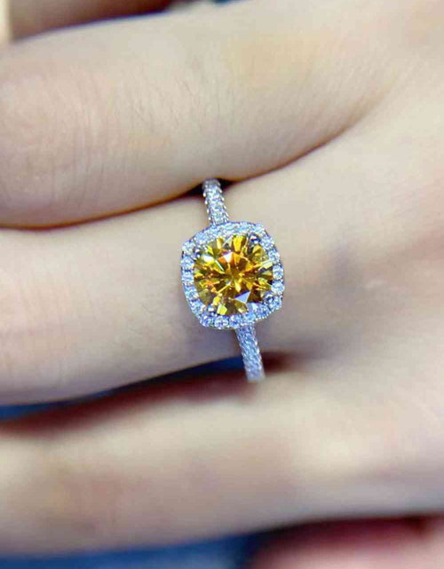 Load image into Gallery viewer, Feel Your Love 3 Carat Moissanite Ring
