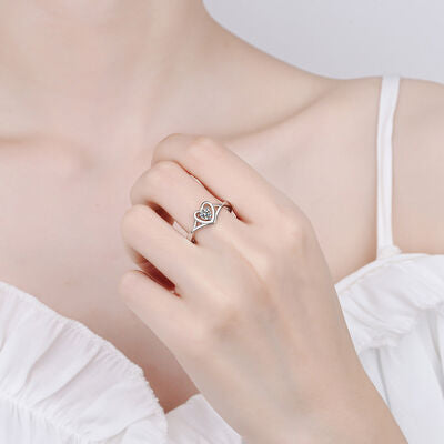 Load image into Gallery viewer, Moissanite Heart 925 Sterling Silver Ring
