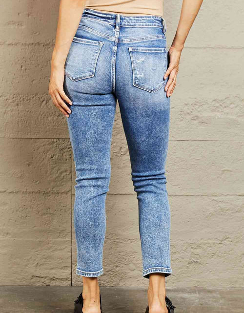 Load image into Gallery viewer, BAYEAS Mid Rise Distressed Skinny Jeans
