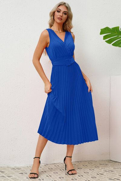 Load image into Gallery viewer, Surplice Sleeveless Midi Pleated Dress
