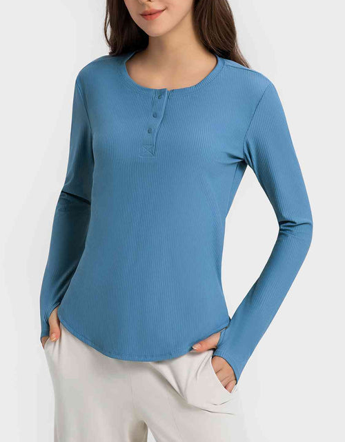 Load image into Gallery viewer, Round Neck Long Sleeve Sport Top
