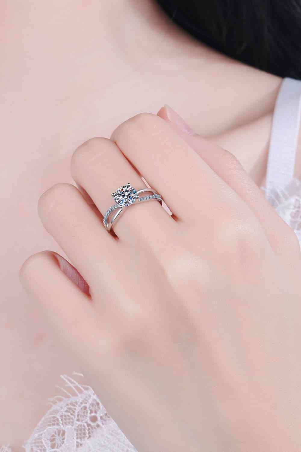 1 Carat Moissanite Crisscross Split Shank Ring