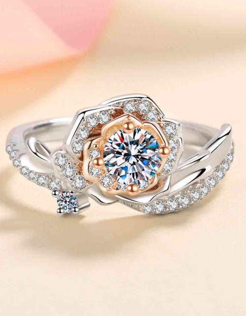 Load image into Gallery viewer, 925 Sterling Silver Rose-Shaped Moissanite Ring
