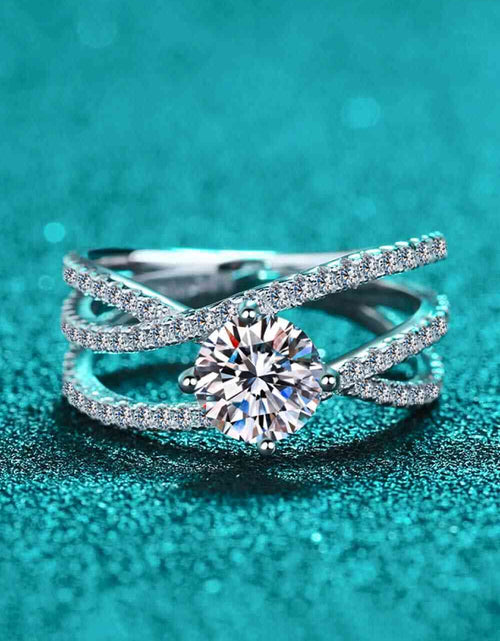 Load image into Gallery viewer, 1 Carat Moissanite Crisscross Ring
